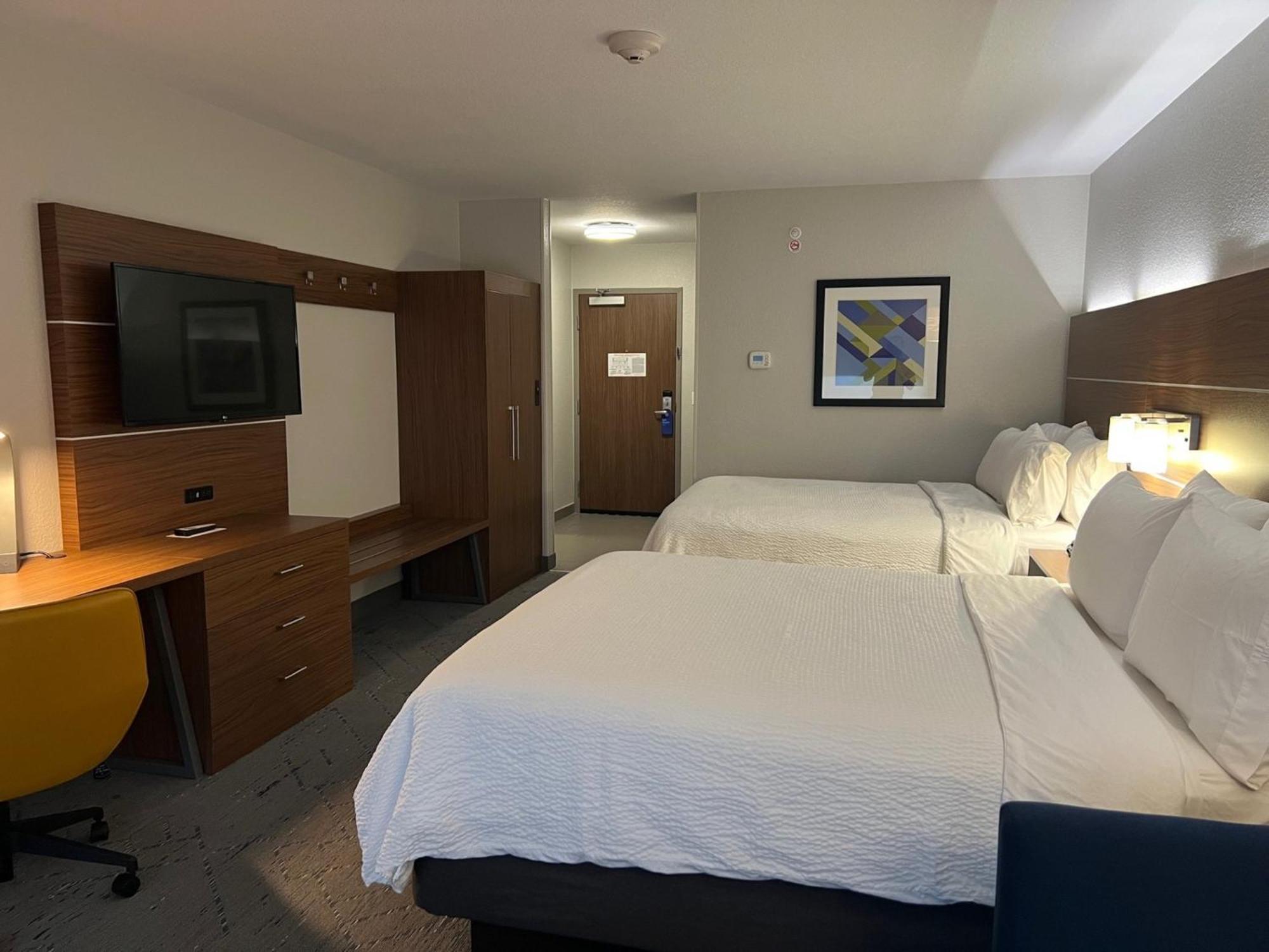 Holiday Inn Express & Suites Moore By Ihg Exteriör bild